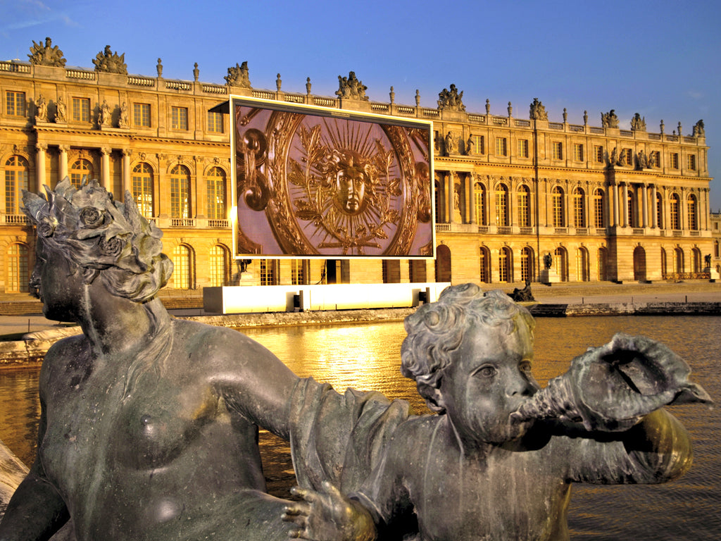 Écran LED sur remorque et mât rotatif de 84m² - LM84