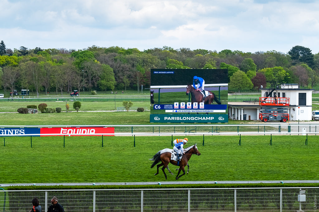 Écran modulaire à LED Indoor & Outdoor  - USURFACEII8 - 8.3mm