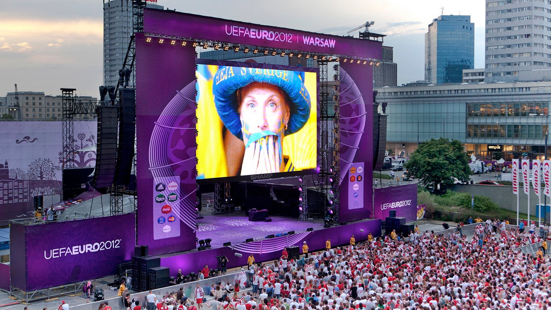 NOS ÉCRANS GÉANTS LED